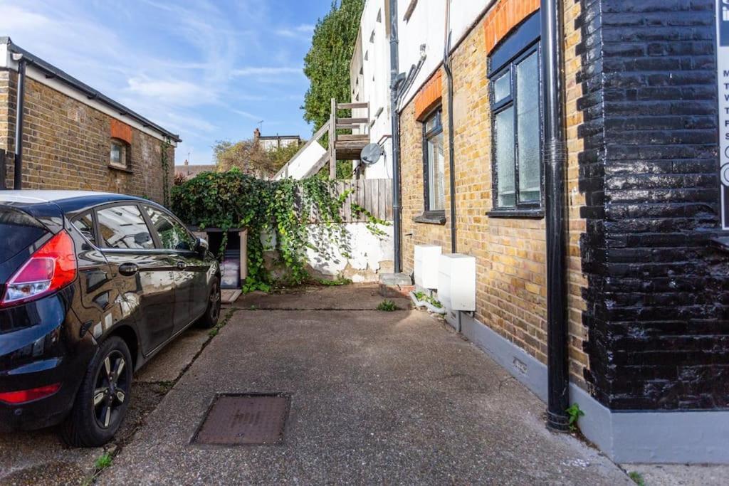 2 Bed Apartment Near The Beach Southend-on-Sea Eksteriør bilde